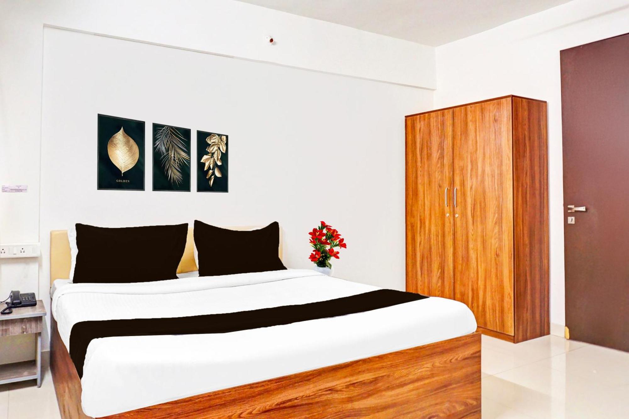 Super Collection O Baner Formerly Seven Hills Dāpuri Esterno foto